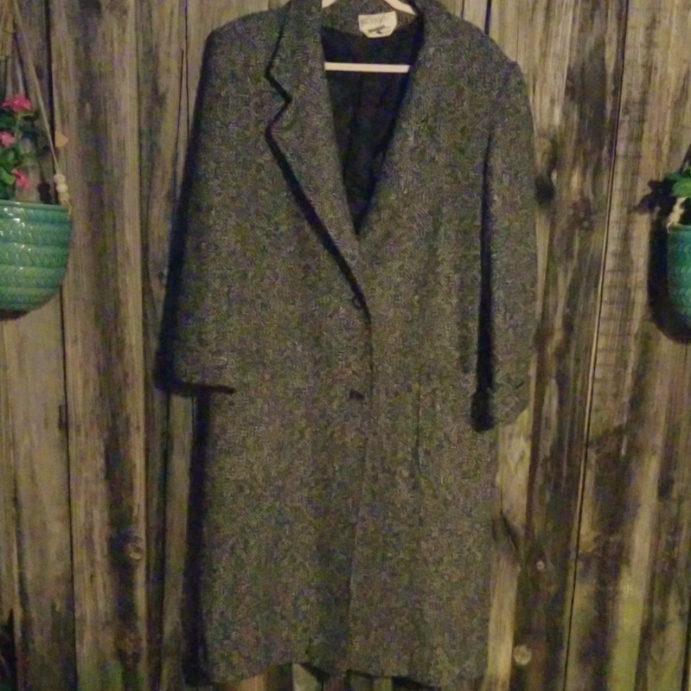 Vintage 80s Hand Tailored 100% Pure Wool Coat